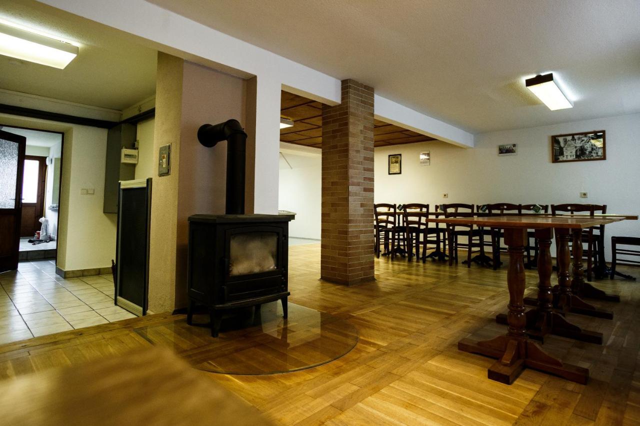 Landgasthaus Queen Victoria Stadtilm المظهر الخارجي الصورة